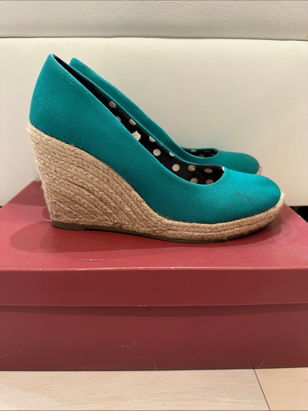 Turquoise wedges